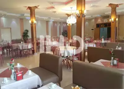 رستوران هتل سولماز میانه
