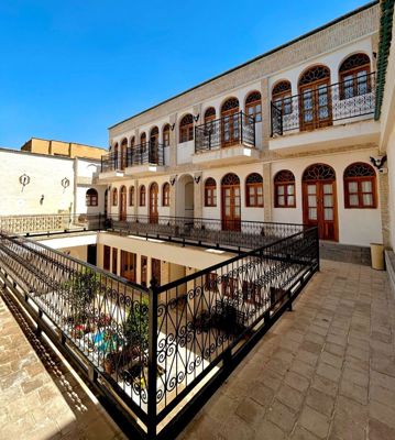 اقامتگاه سنتی شاهان اصفهان