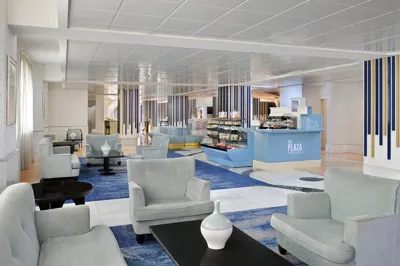 کافی شاپ هتل کرون پلازا دیره دبی