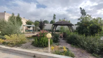 ویلا روژان مشهد
