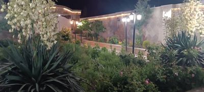 محوطه ویلا پرستو مشهد