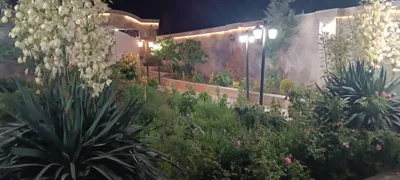 محوطه ویلا پرستو مشهد