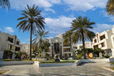 هتل آپارتمان پارسیان کیش