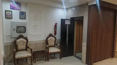 لابی خانه مسافر وحیدیان صادق مشهد