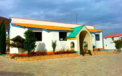 متل دنا شیراز