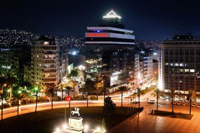 نمای هتل موونپیک ازمیر
