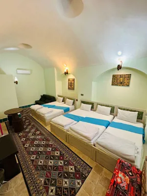 اتاق اقامتگاه بوم گردی دلخش یزد