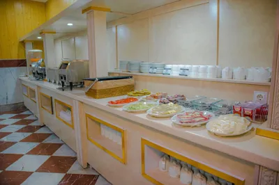 سالن صبحانه خوری هتل قدس بندرعباس