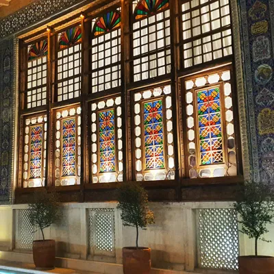 نمای ساختمان هتل بوتیک عمارت محلاتی شیراز
