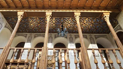 نمای ساختمان هتل بوتیک عمارت محلاتی شیراز
