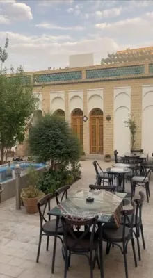 رستوران اقامتگاه سنتی خاتم اصفهان