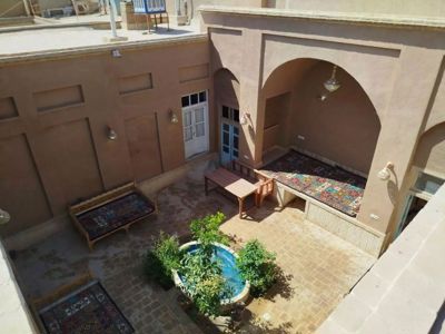 اقامتگاه بوم گردی مامس یزد