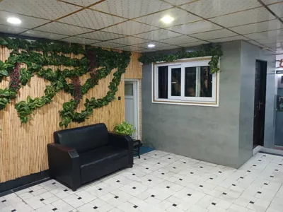 خانه مسافر نفیس قم