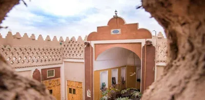 اقامتگاه بوم گردی نگارین خور و بیابانک