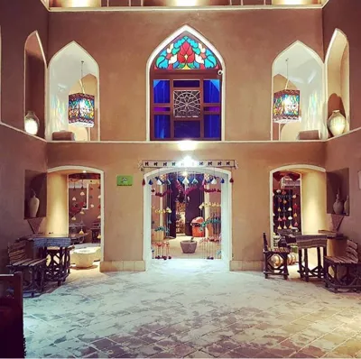 هتل سنتی خالومیرزا عقدا اردکان