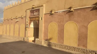 اقامتگاه بوم گردی نگارین خور و بیابانک