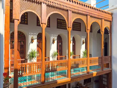 هتل سنتی حاج رئیس بوشهر