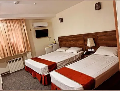 اتاق سه تخته هتل بستان