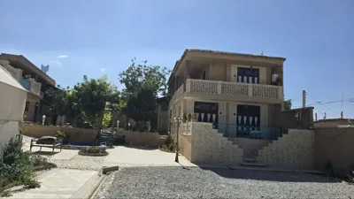 اقامتگاه بوم گردی عمارت پریزاد شهرکرد
