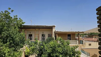 اقامتگاه بوم گردی عمارت پریزاد شهرکرد