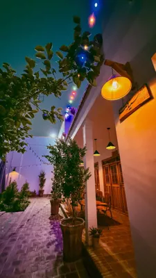 اقامتگاه سنتی سنبلستان اصفهان