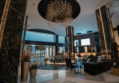 لابی هتل آراز نوشهر