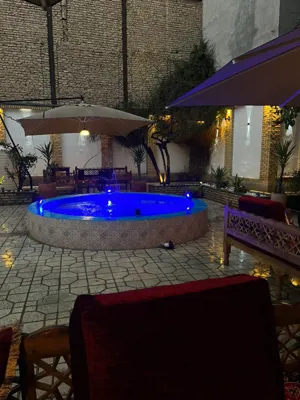 محوطه هتل داریوش شیراز