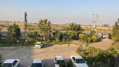 محوطه هتل اسپینل محموداباد