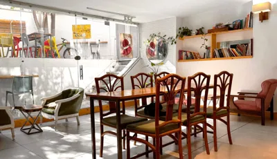 خانه مسافر رگ راگ اصفهان