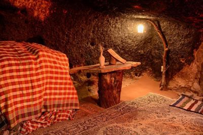 اتاق بومگردی کهن دره شهر بابک