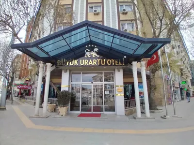 هتل بویوک اورارتو وان 