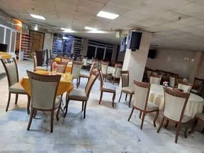 رستوران هتل ماندگار مشهد