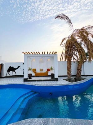 محوطه اقامتگاه بومگردی یامال قشم 