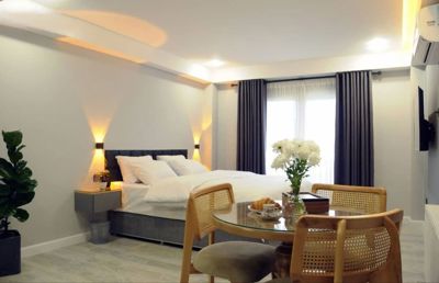 اتاق آرمیا رز نوشهر