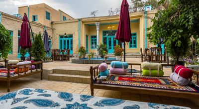 اقامتگاه بوم گردی سرای سنتی هاتف اصفهان