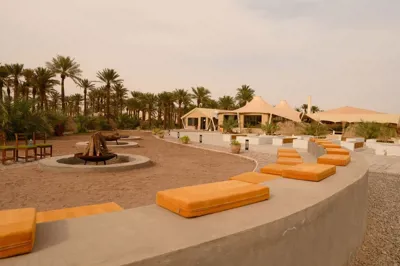 محوطه مجتمع گردشگری ستاره لوت شهداد