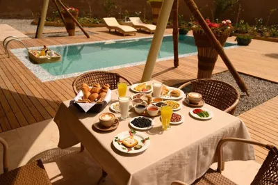 محوطه مجتمع گردشگری ستاره لوت شهداد