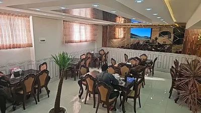 رستوران خانه مسافر ارش قم