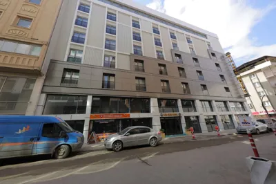 نما هتل میر امیر وان