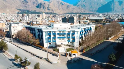 نمای هتل ازادگان کرمانشاه