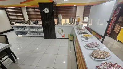 سالن صبحانه خوری