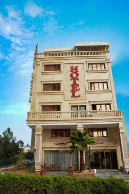 نما هتل لاچین قشم