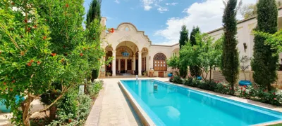 هتل سنتی یاسمین راهب کاشان