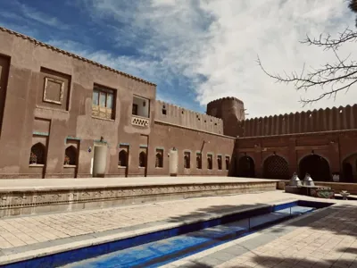 نمای هتل ارگ گوگد گلپایگان