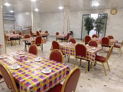 سالن صبحانه خوری هتل معراج مشهد