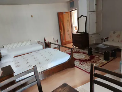 اتاق هتل رنجی تکاب