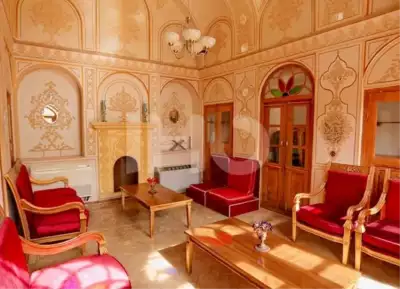 لابی اقامتگاه سنتی خانه کشیش اصفهان