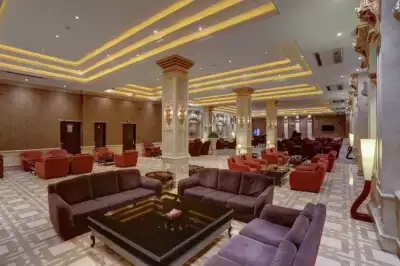 لابی هتل بزرگ 2 تهران