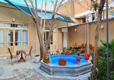 اقامتگاه سنتی بیتوته اصفهان