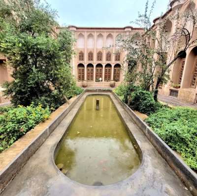 هتل سنتی خانه سه نیک یزد